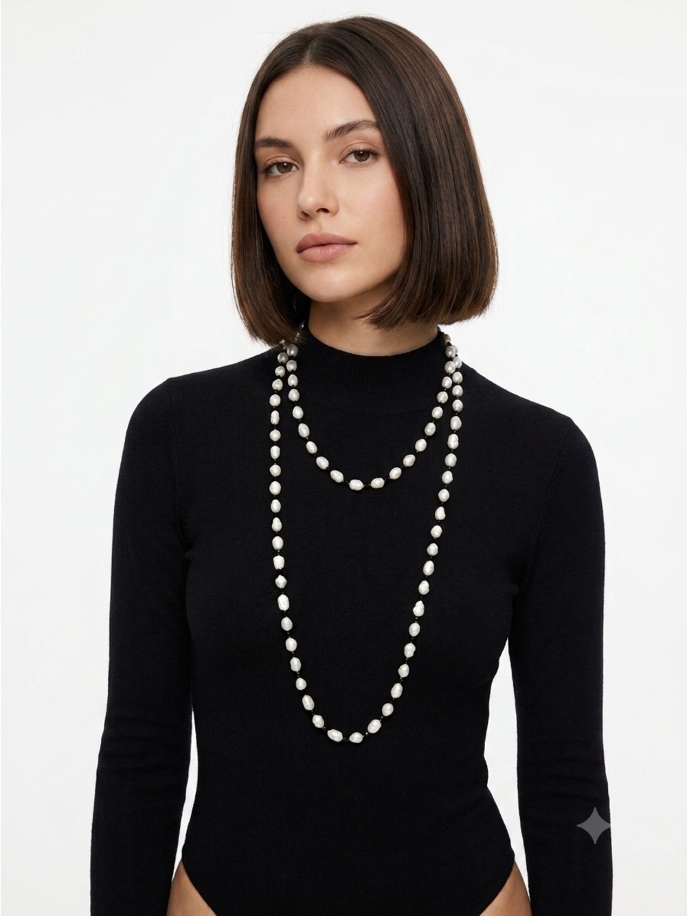 Vintage 90s Black & White Freshwater Pearl Long Necklace